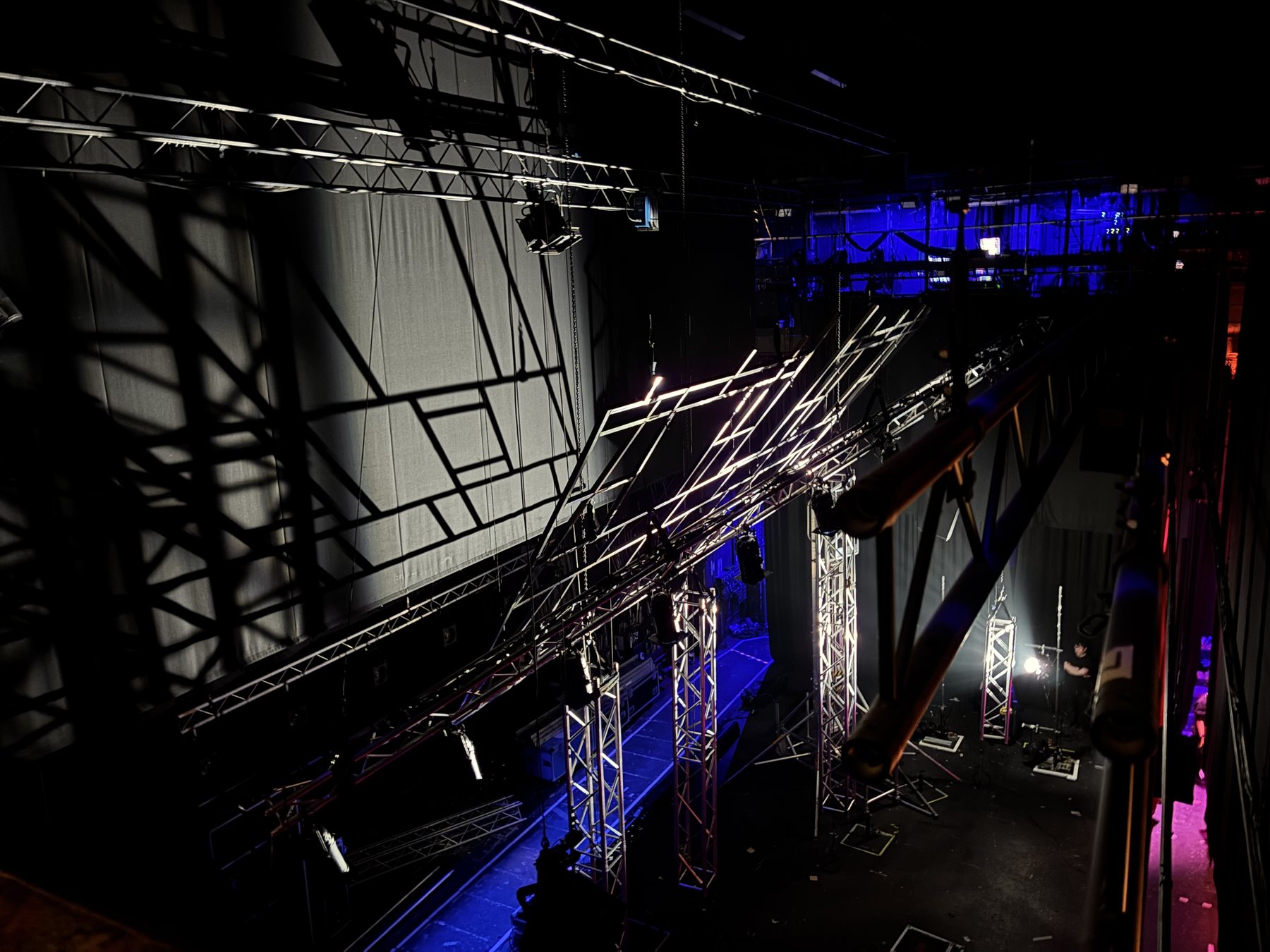 The Government Inspector automated truss installation viewed from above